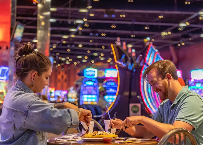Wind River And Casino Hotel 3*